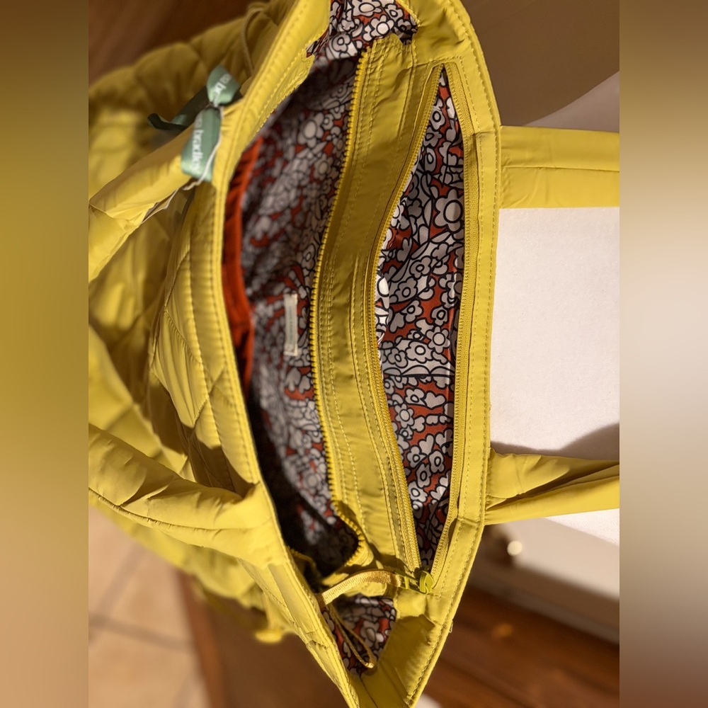 Vera Bradley Yellow Quilted Tote Bag Travel Work Shoulder Bag NWT - Picture 3 of 5